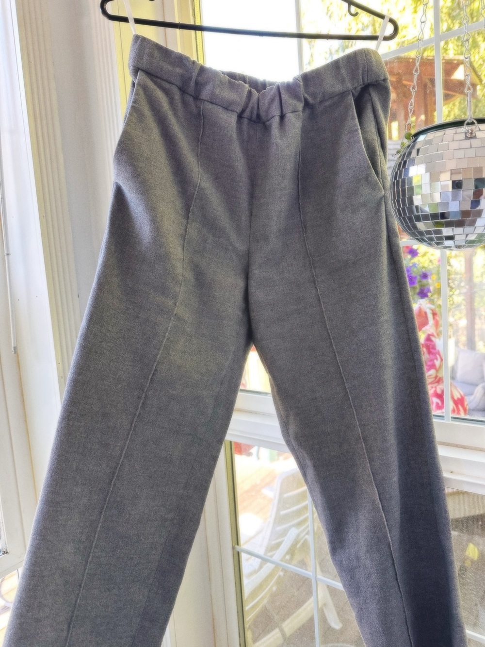 Aritzia The Group by Babaton - Advance Pant XS Pumice Grey